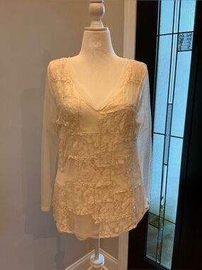 Sundance Cream Lace Tiered V-Neck Tunic Size L